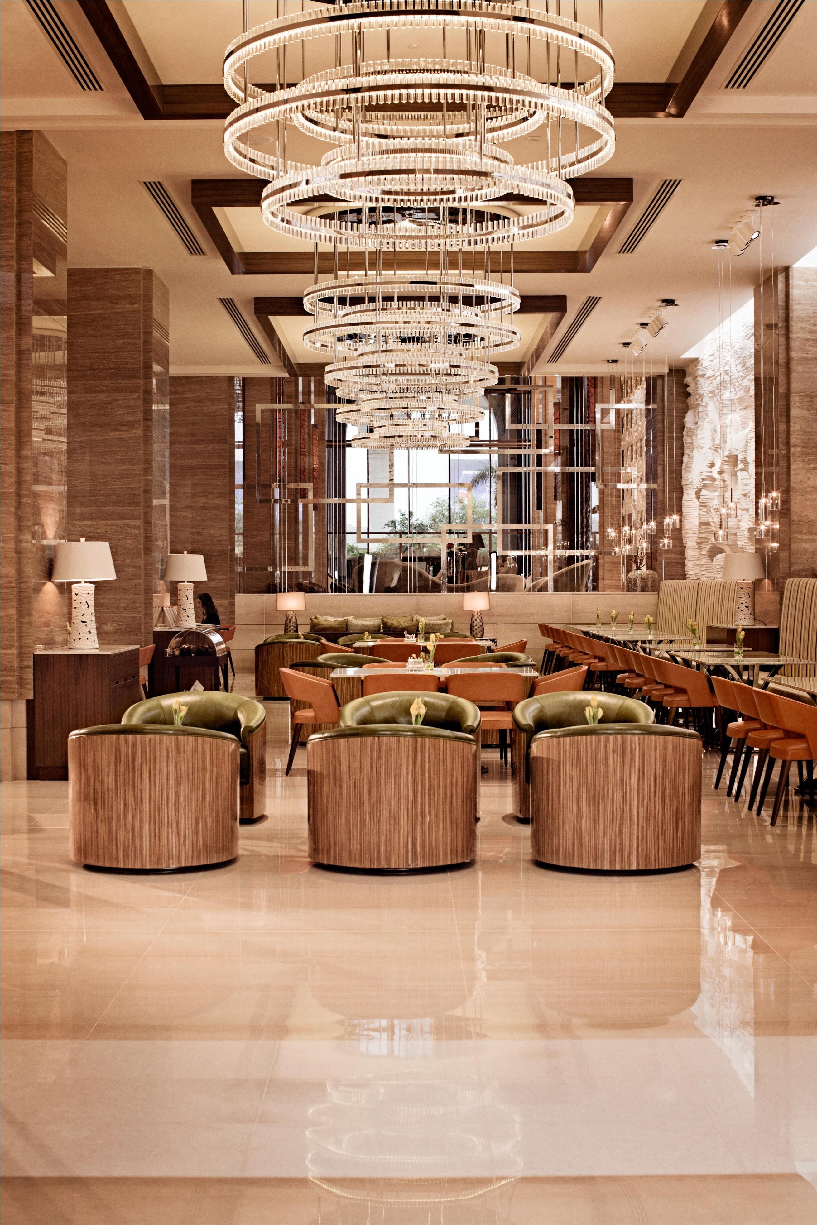 Hotel Kempinski Mall Of The Emirates, 5*
